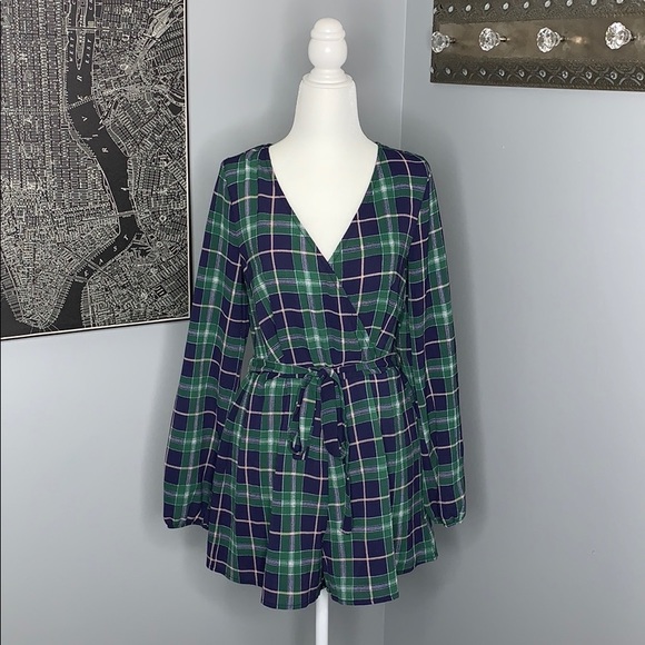 Francesca's Collections Pants - Francesca’s Navy & Green Plaid Romper